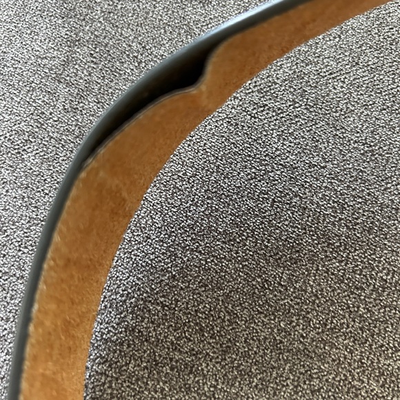 Glow-in-the-dark star belt buckle plus black star belt buckle - Picture 4 of 8